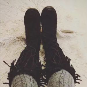 Minnetonka black suede knee high lace up moccasin boot